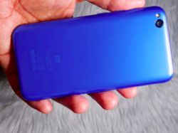 Ponsel Xiaomi Paling Murah Masuk Indonesia