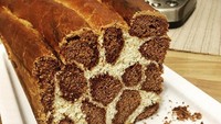 Selain belang pada bagian permukaan, leopard cake juga bisa dibuat motif pada bagian tengah cake. Untuk membuat kue seperti ini dibutuhkan trik khusus.  Foto: Instagram