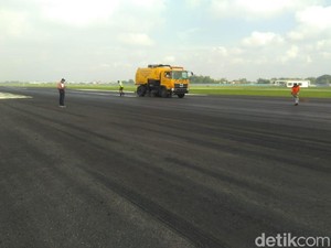 Perluasan Bandara Juanda Tunggu Lampu Hijau dari TNI AL