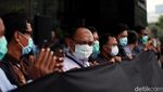 Aksi Solidaritas Pegawai KPK untuk Rekan yang Dianiaya