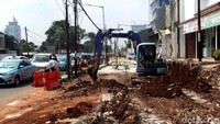 Penampakan terkini pelebaran jalan yang dilakukan di Jalan Pangeran Antasari, Jumat (8/2/2019).