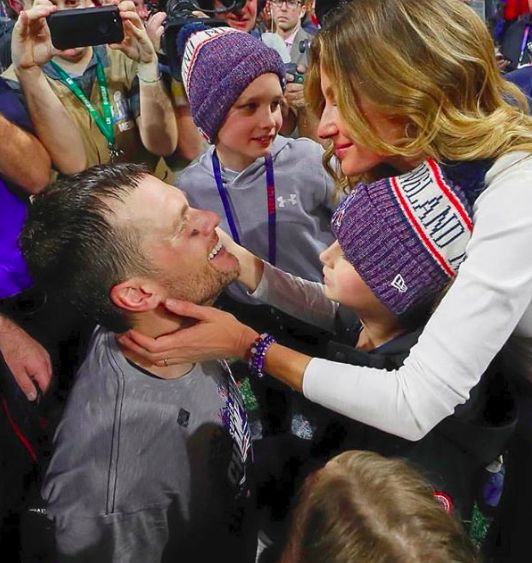 Gisele Bundchen dan Tom Brady Gisele Bundchen dan Tom Brady