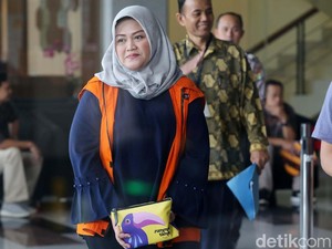 Bupati Bekasi Neneng Dituntut 7,5 Tahun Penjara di Kasus Meikarta