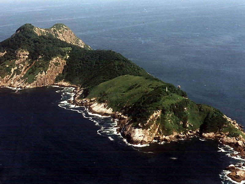 pulau misterius
