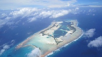 Atol Palmyra yang terletak di sebelah selatan Hawaii ini mirip dengan Segitiga Bermuda, karena ada sejumlah laporan yang menyebut sejumlah kapal hilang di kawasan tersebut. Foto: Graeme Gale via Mission Blue