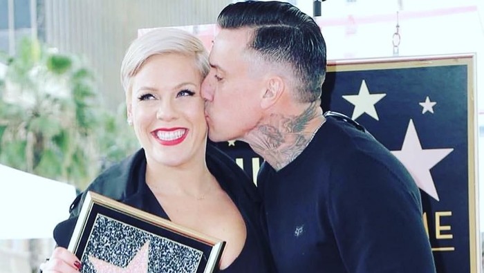 Singer Pink