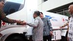 PMI Dapat Bantuan 10 Truk Tangki Air