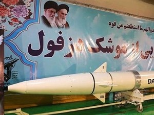 Iran Pamerkan Rudal Terbaru, Bisa Jangkau Jarak 700 Kilometer Lebih