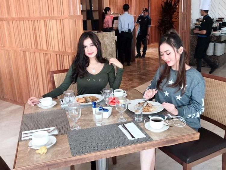 Pamela Safitri Duo Serigala Ternyata Paling Doyan Makan Seafood
