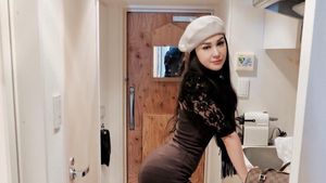 Kumpulan Foto Vicy Melanie yang Disebut Terlalu Seksi