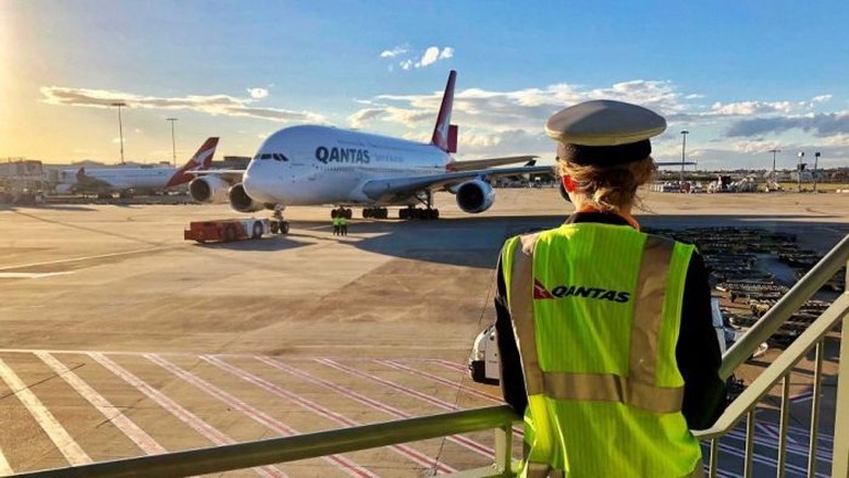 Qantas Resmi Batalkan Pesanan 8 Airbus A380 Qantas Resmi Batalkan Pesanan 8 Airbus A380