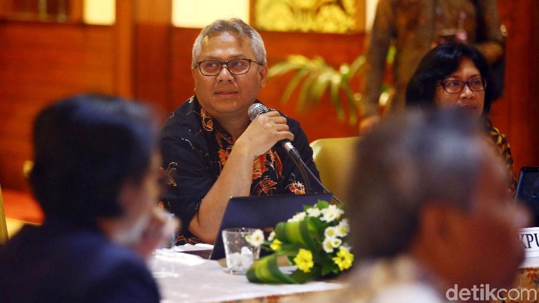 KPU Umumkan Kekayaan Capres-Cawapres: Jokowi Rp 50 M, Prabowo Rp 1,9 T KPU Umumkan Kekayaan Capres-Cawapres: Jokowi Rp 50 M, Prabowo Rp 1,9 T