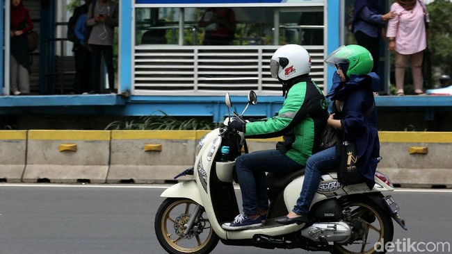 Usulan Tarif Ojek Online, Rp 7.000-10.000 untuk 4 Km Pertama