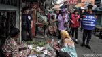 Aksi Dua Nyamuk Belang Ajak Warga Cegah Demam Berdarah