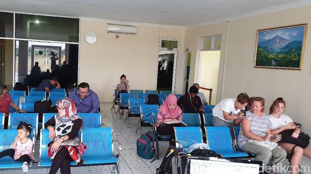 Dulu Diragukan, Bandara Tasikmalaya Kini Ramai Penumpang