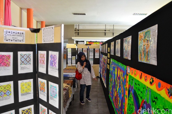 Keren Beragam Motif Batik Karya Siswa Sd Dipamerkan