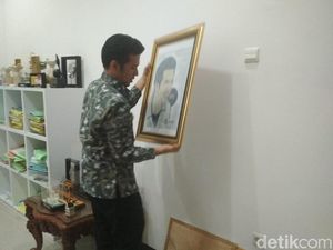 Jelang Pelantikan Wagub, Emil Mulai Berkemas di Ruang Bupati
