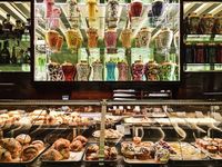 Prada Akan Membawa Toko Kue Ikonik Berusia 195 Tahun ke London