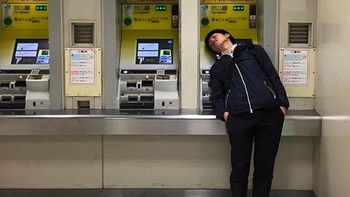 Pemerintah Jepang pun berusaha membatasi kebiasaan bekerja terlalu lama ini namun dianggap belum efektif. Foto: Instagram