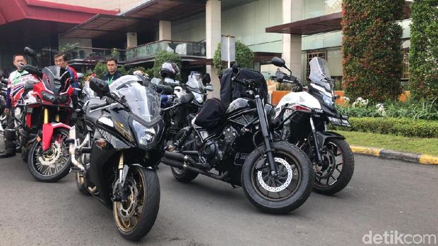 Marc Marquez Ngegas di Bandung