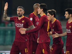 Gol ketiga Roma dibuat Aleksandar Kolarov pada menit ke-51. (Alessandro Sabattini/Getty Images)