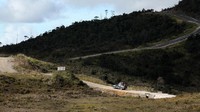 Hingga kini pembangunan Jalan Trans Papua terus dilanjutkan. Istimewa/Kementerian PUPR.