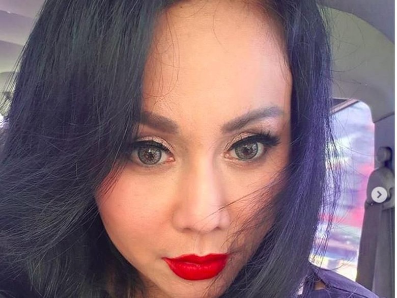 Mak Vera Sebut Fahmi Aditian Sengaja Buka Aib Demi Tampil di Televisi Mak Vera Sebut Fahmi Aditian Sengaja Buka Aib Demi Tampil di Televisi