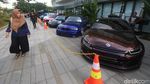 Ratusan Mobil Modifikasi Mejeng di Auto Tune Contest & Charity