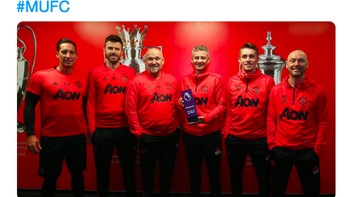 SUdah 6 tahun 3 bulan berlalu sejak terakhir kali MU memiliki Manager of the Month. Foto: istimewa