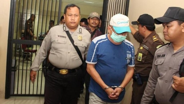 Selain ke Aussie, Koruptor Rp 119 M Juga Pernah Kabur ke Singapura Selain ke Aussie, Koruptor Rp 119 M Juga Pernah Kabur ke Singapura