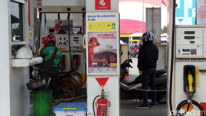 Shell Turunkan Harga BBM, Berapa Selisihnya dengan Pertamina?