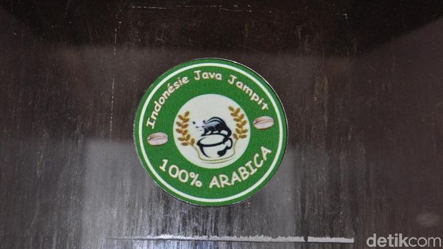 Salah satu kopi yang diimpor Henry Blanc