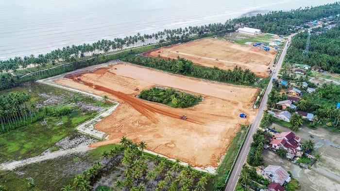 Proyek Terminal Kijing, Pelabuhan Pontianak merupakan Proyek Strategis Nasional yang dibangun dalam rangka menyambut era pasar bebas.