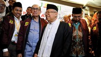 Pasangan capres-cawapres Jokowi-Maruf Amin mendapat dukungan dari Jaringan Alumni Mesir Indonesia (JAMI) dalam Pilpres 2019. Mendapat dukungan itu, Maruf berkelakar bahwa Pilpres 2019 sudah selesai. Foto: dok. JAMI