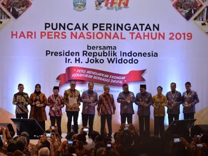 22 Wartawan Senior Terima Kartu Pers Istimewa di HPN 2019