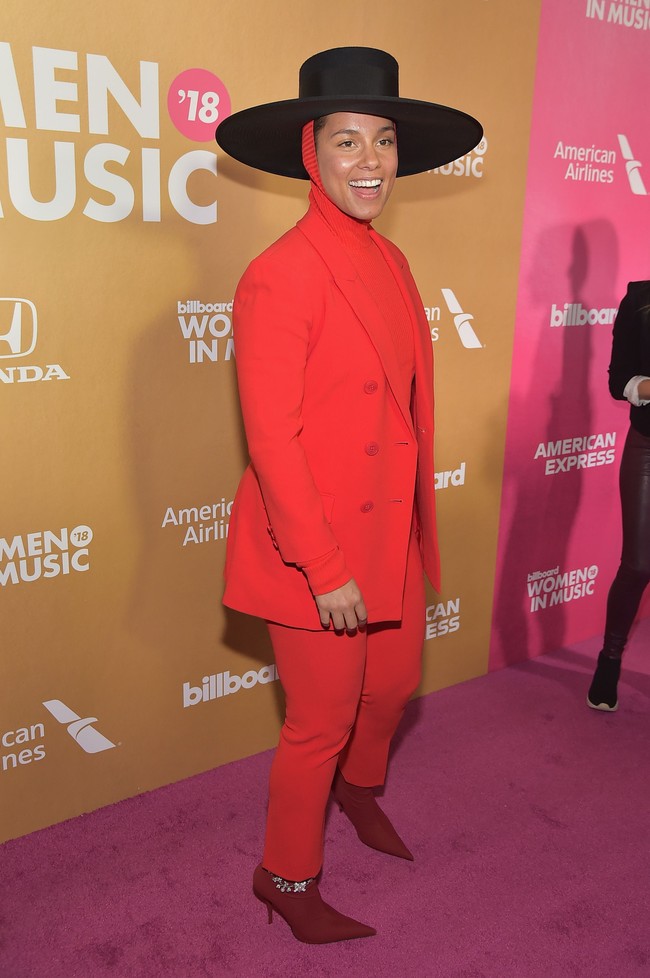 Tampil tanpa makeup, membuat diva R&B ini merasa benar-benar bebas. Kita menaruh banyak batasan pada diri sendiri, kepada orang lain, masyarakat memberi batasan pada kita, dengan cara yang sangat beragam, aku muak dengan itu, sudah cukup, ungkap penyanyi 37 tahun ini kepada Today pada 2016 silam. (Foto: Getty Images)