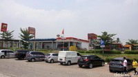 Sepanjang ruas Tol Trans Jawa memang terdapat beberapa rest area yang bisa dinikmati oleh pengendara.