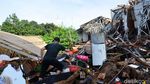 Begini Dahsyatnya Terjangan Air dari Tanggul Pasirjati yang Jebol