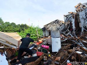 Kisah Ahda, Korban Selamat Insiden Tanggul Jebol di Pasirjati