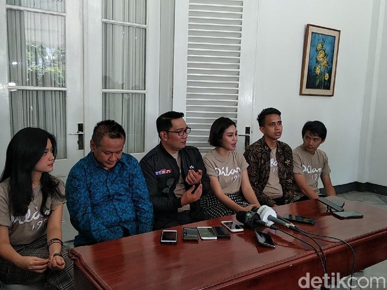 Premier Dilan 1991, 24 Februari 2019 Dijadikan Hari Dilan di Bandung Premier Dilan 1991, 24 Februari 2019 Dijadikan Hari Dilan di Bandung
