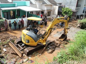 Masih Rawan, Warga Sekitar Tanggul Jebol Diimbau Mengungsi