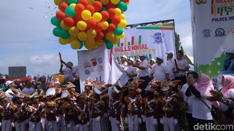 Kecelakaan Lalu Lintas di Jabar Didominasi Kalangan Milenial Kecelakaan Lalu Lintas di Jabar Didominasi Kalangan Milenial
