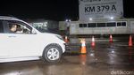 Rest Area KM 379A Tol Trans Jawa Becek dan Gelap