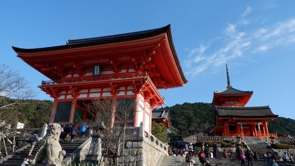 Daya Tarik Kuil Kiyomizudera di Kyoto yang Memikat