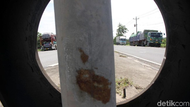 Cerita Sopir Truk soal Untung Rugi Lewat Tol Trans Jawa