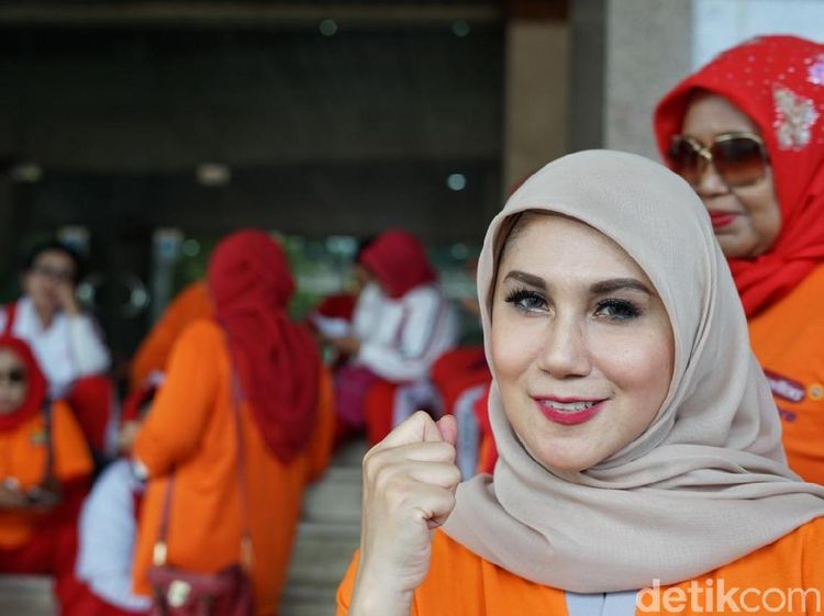Rahasia Awet Muda Marini Zumarnis, Kurangi Karbo dan Rajin Olahraga