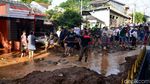 Begini Dahsyatnya Terjangan Air dari Tanggul Pasirjati yang Jebol