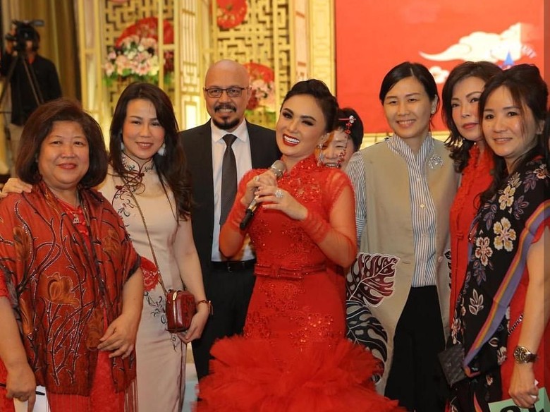 Rayakan Imlek, Veronica Tan Obati Rindu Netizen Rayakan Imlek, Veronica Tan Obati Rindu Netizen