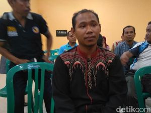 Guru yang Ditantang Siswa Statusnya Honorer, Gajinya Rp 450 ribu