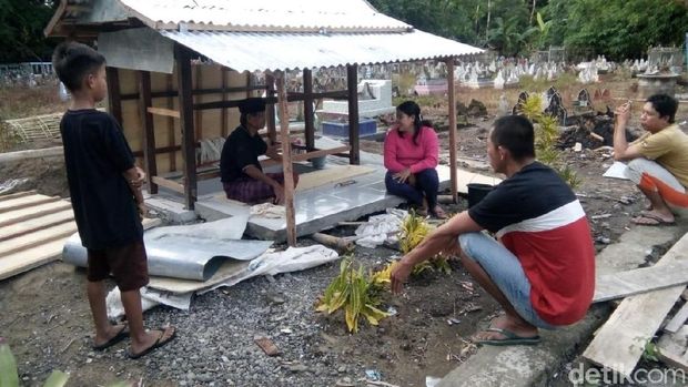 Tak Ingin Merepotkan, Kakek di Sulsel Gali Makam Sendiri